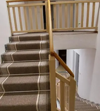 Bila Stopa - Pro Jednu Partu Lejlighed Stara Ves