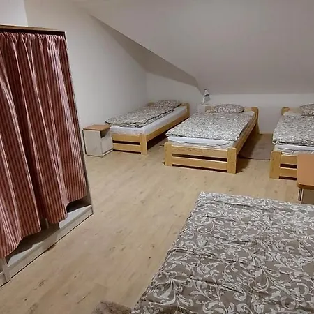 Appartement Bila Stopa - Pro Jednu Partu *