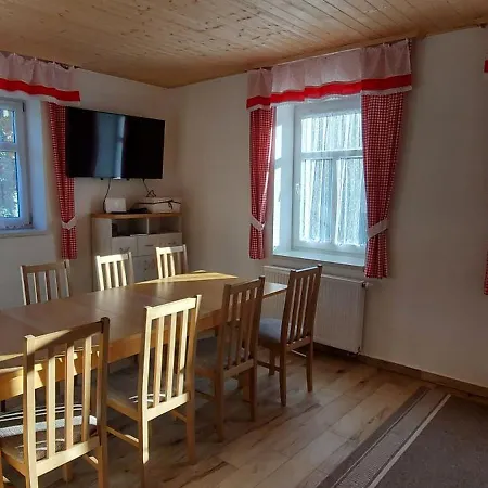 Apartment Bila Stopa - Pro Jednu Partu *